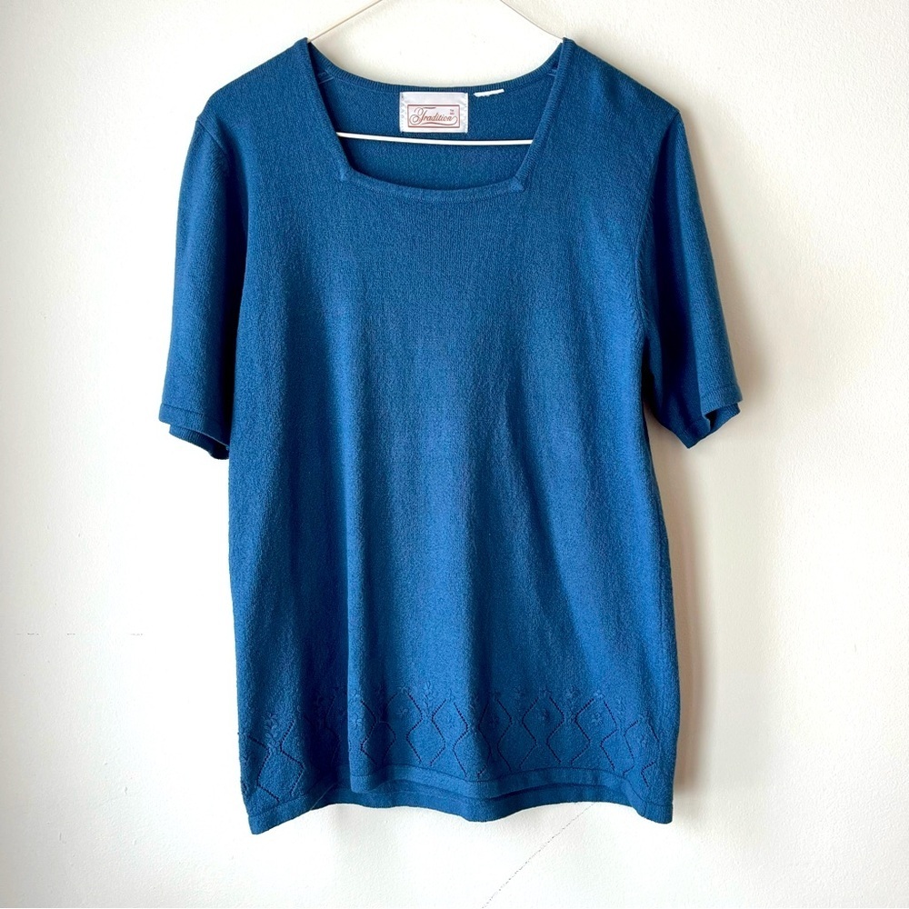 Vintage short sleeve shirt eyelet details office work knit blue women’s large